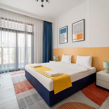 Izzzi Life Mint Aparthotel ดูไบ ภายนอก รูปภาพ