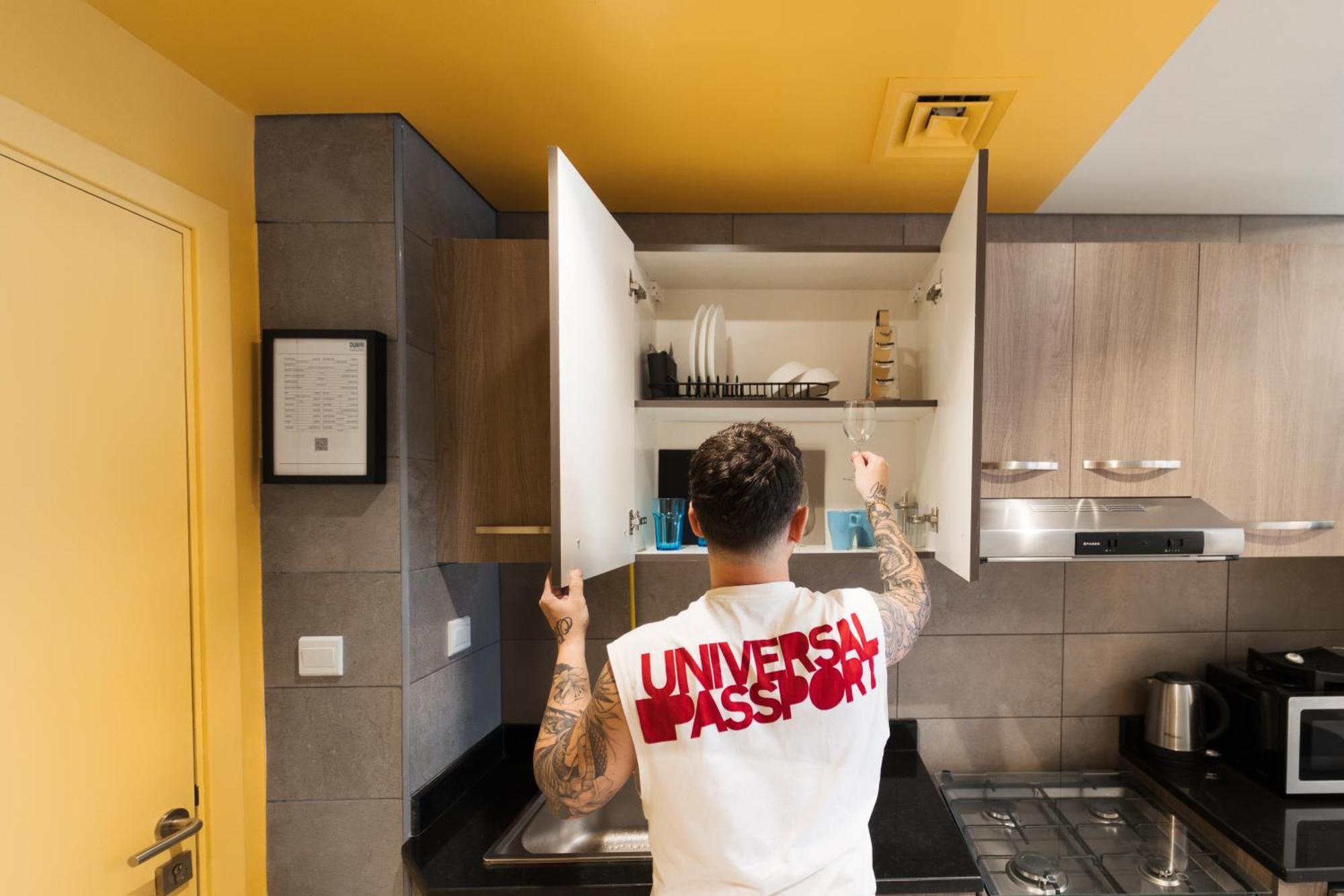 Izzzi Life Mint Aparthotel ดูไบ ภายนอก รูปภาพ